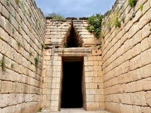 &Epsilon;&phi;&omicron;&rho;&epsilon;ί&alpha; &Alpha;&rho;&chi;&alpha;&iota;&omicron;&tau;ή&tau;&omega;&nu; &Alpha;&rho;&gamma;&omicron;&lambda;ί&delta;&alpha;&sigmaf;: &Gamma;&iota;&rsquo; &alpha;&upsilon;&tau;&omicron;ύ&sigmaf; &tau;&omicron;&upsilon;&sigmaf; &lambda;ό&gamma;&omicron;&upsilon;&sigmaf; &epsilon;&pi;&epsilon;&lambda;έ&gamma;&eta; &omicron; &Gamma;&rho;&eta;&gamma;&omicron;&rho;&alpha;&kappa;ά&kappa;&eta;&sigmaf; &ndash; &Omicron;&iota; &pi;&omicron;&lambda;&lambda;έ&sigmaf; &pi;&rho;&omicron;&kappa;&lambda;ή&sigma;&epsilon;&iota;&sigmaf; &kappa;&alpha;&iota; &tau;&omicron; &laquo;&beta;&alpha;&rho;ύ&raquo; &beta;&iota;&omicron;&gamma;&rho;&alpha;&phi;&iota;&kappa;ό &tau;&omicron;&upsilon; (&beta;ί&nu;&tau;&epsilon;&omicron;, &epsilon;&iota;&kappa;ό&nu;&epsilon;&sigmaf;)