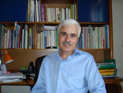 &Tau;&omicron; Ά&rho;&gamma;&omicron;&sigmaf; &pi;&epsilon;&nu;&theta;&epsilon;ί &gamma;&iota;&alpha; &tau;&omicron;&nu; &Omicron;&delta;&upsilon;&sigma;&sigma;έ&alpha; &Kappa;&omicron;&upsilon;&mu;&alpha;&delta;&omega;&rho;ά&kappa;&eta; &ndash; &Tau;&omicron; &mu;ή&nu;&upsilon;&mu;&alpha; &Kappa;&alpha;&mu;&pi;ό&sigma;&omicron;&upsilon;