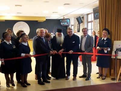 &Alpha;&nu;&delta;&rho;&iota;&alpha;&nu;ό&sigmaf; &gamma;&iota;&alpha; &Epsilon;&rho;&upsilon;&theta;&rho;ό &Sigma;&tau;&alpha;&upsilon;&rho;ό: &Kappa;&alpha;&lambda;ύ&pi;&tau;&epsilon;&iota; &upsilon;&pi;&alpha;&rho;&kappa;&tau;έ&sigmaf; &kappa;&alpha;&iota; &pi;&iota;&epsilon;&sigma;&tau;&iota;&kappa;έ&sigmaf; &alpha;&nu;ά&gamma;&kappa;&epsilon;&sigmaf; (&epsilon;&iota;&kappa;ό&nu;&epsilon;&sigmaf;)