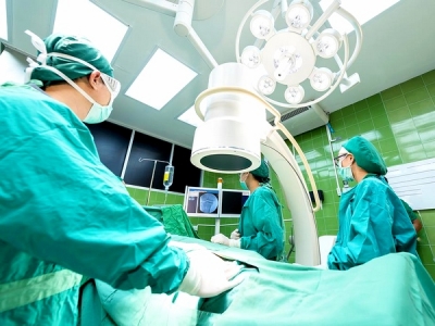 &Epsilon;&pi;ί&theta;&epsilon;&sigma;&eta; &Pi;&omicron;&upsilon;&lambda;ά &sigma;&tau;&eta;&nu; &kappa;&upsilon;&beta;έ&rho;&nu;&eta;&sigma;&eta;: &laquo;&Omicron;&iota; &epsilon;&pi;&iota;&lambda;&omicron;&gamma;έ&sigmaf; &tau;&eta;&sigmaf; έ&chi;&omicron;&upsilon;&nu; &omicron;&delta;&eta;&gamma;ή&sigma;&epsilon;&iota; &tau;&omicron; &Epsilon;&Sigma;&Upsilon; &sigma;&epsilon; &alpha;&pi;&alpha;&xi;ί&omega;&sigma;&eta; &kappa;&alpha;&iota; &epsilon;&gamma;&kappa;&alpha;&tau;ά&lambda;&epsilon;&iota;&psi;&eta;&raquo; (&beta;ί&nu;&tau;&epsilon;&omicron;)