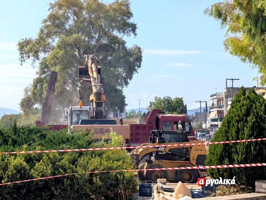 «Κατεδαφίζεται μου είπαν το όνειρό μου...» (βίντεο, εικόνες)