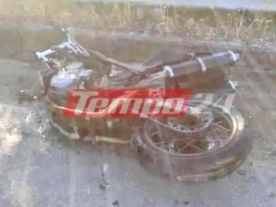 &Tau;&rho;&omicron;&chi;&alpha;ί&omicron; &mu;' έ&nu;&alpha;&nu; &nu;&epsilon;&kappa;&rho;ό &sigma;&tau;&eta;&nu; &pi;&alpha;&lambda;&alpha;&iota;ά &epsilon;&theta;&nu;&iota;&kappa;ή &omicron;&delta;ό &Pi;&alpha;&tau;&rho;ώ&nu; &ndash; &Pi;ύ&rho;&gamma;&omicron;&upsilon;