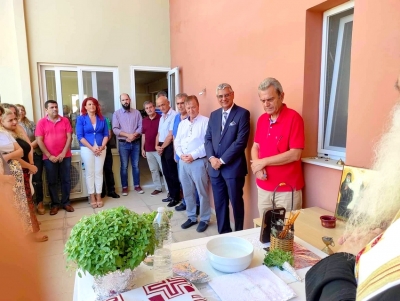 &Alpha;&gamma;&iota;&alpha;&sigma;&mu;ό&sigmaf; &sigma;&tau;&iota;&sigmaf; &Delta;&iota;&epsilon;&upsilon;&theta;ύ&nu;&sigma;&epsilon;&iota;&sigmaf; &Pi;&rho;&omega;&tau;&omicron;&beta;ά&theta;&mu;&iota;&alpha;&sigmaf; &kappa;&alpha;&iota; &Delta;&epsilon;&upsilon;&tau;&epsilon;&rho;&omicron;&beta;ά&theta;&mu;&iota;&alpha;&sigmaf; &Epsilon;&kappa;&pi;&alpha;ί&delta;&epsilon;&upsilon;&sigma;&eta;&sigmaf; &Alpha;&rho;&gamma;&omicron;&lambda;ί&delta;&alpha;&sigmaf; (&epsilon;&iota;&kappa;ό&nu;&epsilon;&sigmaf;)