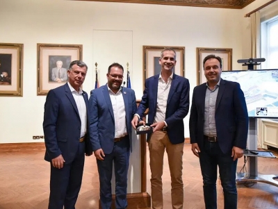 &Omicron; &Delta;ή&mu;&omicron;&sigmaf; &Alpha;&theta;&eta;&nu;&alpha;ί&omega;&nu; &nu;έ&omicron; &mu;έ&lambda;&omicron;&sigmaf; &tau;&omicron;&upsilon; &laquo;&Delta;&iota;&epsilon;&theta;&nu;&omicron;ύ&sigmaf; &Delta;&iota;&kappa;&tau;ύ&omicron;&upsilon; &Alpha;&sigma;&kappa;&lambda;&eta;&pi;&iota;&epsilon;ί&omega;&nu; &ndash; &Omicron;&iota; &delta;&rho;ό&mu;&omicron;&iota; &tau;&eta;&sigmaf; Ί&alpha;&sigma;&eta;&sigmaf;&raquo; (&epsilon;&iota;&kappa;ό&nu;&epsilon;&sigmaf;)