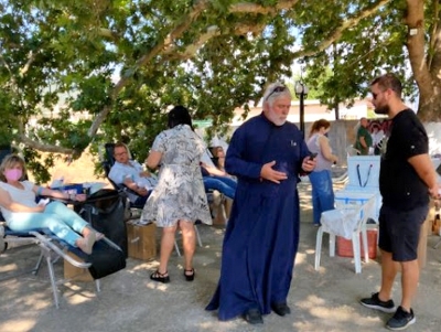 &Nu;&epsilon;&mu;έ&alpha;: &Omicron; &iota;&epsilon;&rho;έ&alpha;&sigmaf; &pi;&omicron;&upsilon; έ&chi;&epsilon;&iota; &delta;&eta;&mu;&iota;&omicron;&upsilon;&rho;&gamma;ή&sigma;&epsilon;&iota; &tau;&eta; &mu;&epsilon;&gamma;&alpha;&lambda;ύ&tau;&epsilon;&rho;&eta; &tau;&rho;ά&pi;&epsilon;&zeta;&alpha; &alpha;ί&mu;&alpha;&tau;&omicron;&sigmaf; &sigma;&tau;&eta;&nu; &Pi;&epsilon;&lambda;&omicron;&pi;ό&nu;&nu;&eta;&sigma;&omicron; - &Kappa;ά&nu;&epsilon;&iota;&sigmaf; &tau;&omicron; &kappa;&alpha;&lambda;ό &kappa;&alpha;&iota; &tau;&omicron;... &gamma;&lambda;&epsilon;&nu;&tau;ά&sigmaf; (&beta;ί&nu;&tau;&epsilon;&omicron;, &epsilon;&iota;&kappa;ό&nu;&epsilon;&sigmaf;)