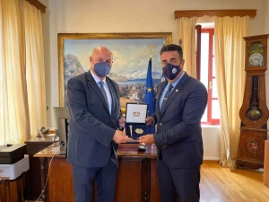 Παραχώρηση της Πλατείας Δικαστηρίων στον Δήμο Ναυπλιέων - Αναβαθμίζεται ακόμα περισσότερο το ιστορικό κέντρο