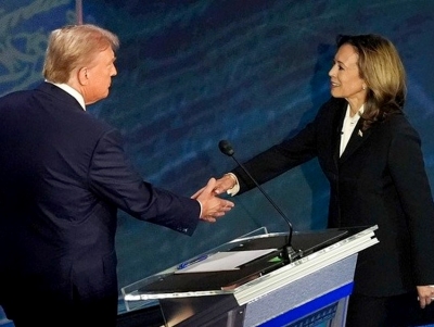 &Nu;έ&alpha; &epsilon;&kappa;&lambda;&omicron;&gamma;ή &Tau;&rho;&alpha;&mu;&pi; &sigma;&tau;&iota;&sigmaf; &Eta;&Pi;&Alpha;: &laquo;H &mu;έ&rho;&alpha; &kappa;&epsilon;ί&nu;&eta; &delta;&epsilon;&nu; &theta;&alpha; &alpha;&rho;&gamma;&omicron;ύ&sigma;&epsilon;&raquo;