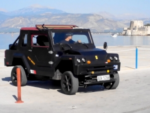 Το πρώτο ελληνικό τζιπ φωτογραφήθηκε στο Ναύπλιο (βίντεο, εικόνες)
