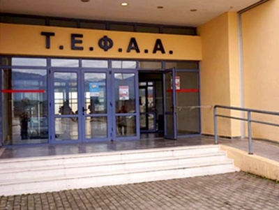 &Sigma;&upsilon;&gamma;&kappa;&lambda;&omicron;&nu;ί&zeta;&epsilon;&iota; &kappa;&alpha;&iota; &omicron; &theta;ά&nu;&alpha;&tau;&omicron;&sigmaf; &tau;&eta;&sigmaf; 22&chi;&rho;&omicron;&nu;&eta;&sigmaf; &phi;&omicron;&iota;&tau;ή&tau;&rho;&iota;&alpha;&sigmaf; &sigma;&tau;&eta;&nu; &Kappa;&omicron;&mu;&omicron;&tau;&eta;&nu;ή