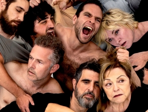 &Omicron;&iota; &laquo;&Pi;έ&rho;&sigma;&epsilon;&sigmaf;&raquo; &sigma;&tau;&eta;&nu; &Epsilon;&pi;ί&delta;&alpha;&upsilon;&rho;&omicron; &mu;&epsilon; &tau;&eta; &sigma;&kappa;&eta;&nu;&omicron;&theta;&epsilon;&tau;&iota;&kappa;ή &upsilon;&pi;&omicron;&gamma;&rho;&alpha;&phi;ή &tau;&omicron;&upsilon; &Delta;&eta;&mu;ή&tau;&rho;&eta; &Kappa;&alpha;&rho;&alpha;&nu;&tau;&zeta;ά (&beta;ί&nu;&tau;&epsilon;&omicron;)