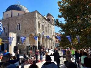 Γιορτή κάστανου στην Καστάνιτσα Αρκαδίας – Εκδηλώσεις για τη γη στον Αγ.Πέτρο Κυνουρίας (εικόνες)