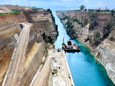&Delta;&iota;ώ&rho;&upsilon;&gamma;&alpha; &Kappa;&omicron;&rho;ί&nu;&theta;&omicron;&upsilon;: &Sigma;&omicron;&beta;&alpha;&rho;έ&sigmaf; &laquo;&alpha;&nu;&alpha;&tau;&alpha;&rho;ά&xi;&epsilon;&iota;&sigmaf;&raquo; &sigma;&tau;&omicron;&nu; &theta;&alpha;&lambda;ά&sigma;&sigma;&iota;&omicron; &tau;&omicron;&upsilon;&rho;&iota;&sigma;&mu;ό &alpha;&pi;ό &tau;&eta;&nu; &kappa;&alpha;&theta;&upsilon;&sigma;&tau;έ&rho;&eta;&sigma;&eta; &epsilon;&pi;&alpha;&nu;&alpha;&lambda;&epsilon;&iota;&tau;&omicron;&upsilon;&rho;&gamma;ί&alpha;&sigmaf; (&beta;ί&nu;&tau;&epsilon;&omicron;)