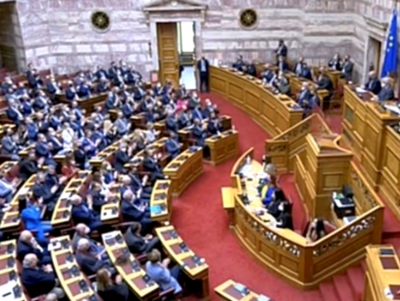 &Pi;ό&theta;&epsilon;&nu; Έ&sigma;&chi;&epsilon;&sigmaf;: &Tau;&alpha; &epsilon;&iota;&sigma;&omicron;&delta;ή&mu;&alpha;&tau;&alpha; &tau;&omega;&nu; &pi;&omicron;&lambda;&iota;&tau;&iota;&kappa;ώ&nu; &alpha;&rho;&chi;&eta;&gamma;ώ&nu; &ndash; &Pi;&lambda;&omicron;ύ&sigma;&iota;&omicron;&iota; &kappa;&alpha;&iota; &phi;&tau;&omega;&chi;&omicron;ί &tau;&eta;&sigmaf; &Beta;&omicron;&upsilon;&lambda;ή&sigmaf;