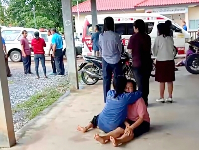Μακελειό στην Ταϊλάνδη: Τουλάχιστον 38 νεκροί, ανάμεσά τους 22 παιδιά – «Άρχισε να πυροβολεί, να σφάζει, να σκοτώνει» (βίντεο)