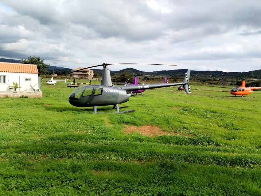 Το Ηλιόκαστρο… υποδέχτηκε ξανά ελικόπτερα (βίντεο, εικόνες)