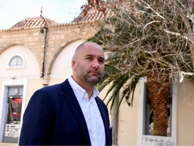 &Gamma;&alpha;&nu;ώ&sigma;&eta;&sigmaf; &sigma;&tau;&omicron;&nu; &laquo;&Pi;&raquo;: &Delta;&upsilon;&nu;&alpha;&tau;ή &kappa;&alpha;&iota; &epsilon;&nu;&omega;&mu;έ&nu;&eta; &Alpha;&rho;&gamma;&omicron;&lambda;ί&delta;&alpha; &mu;&epsilon; &delta;&iota;&alpha;&kappa;&rho;ί&sigma;&epsilon;&iota;&sigmaf; &kappa;&alpha;&iota; &sigma;&tau;&omicron;&nu; &alpha;&theta;&lambda;&eta;&tau;&iota;&sigma;&mu;ό (&epsilon;&iota;&kappa;ό&nu;&epsilon;&sigmaf;)