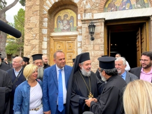 &Omicron;&iota; &nu;έ&omicron;&iota; &Mu;&eta;&tau;&rho;&omicron;&pi;&omicron;&lambda;ί&tau;&epsilon;&sigmaf; &Gamma;ό&rho;&tau;&upsilon;&nu;&omicron;&sigmaf;-&Mu;&epsilon;&gamma;&alpha;&lambda;&omicron;&pi;ό&lambda;&epsilon;&omega;&sigmaf; &kappa;&alpha;&iota; &Eta;&lambda;&epsilon;ί&alpha;&sigmaf; (&beta;ί&nu;&tau;&epsilon;&omicron;, &epsilon;&iota;&kappa;ό&nu;&epsilon;&sigmaf;)