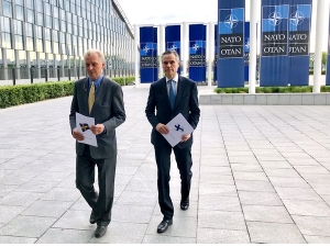 ΝΑΤΟ: Επίσημο αίτημα από Σουηδία και Φινλανδία παρά τις απειλές