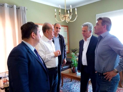 &Gamma;&iota;&alpha; έ&rho;&gamma;&omicron; &sigma;&tau;&omicron; &Pi;ό&rho;&tau;&omicron; &Chi;έ&lambda;&iota; &mu;ί&lambda;&eta;&sigma;&alpha;&nu; &Nu;ί&kappa;&alpha;&sigmaf;-&Gamma;&epsilon;&omega;&rho;&gamma;ό&pi;&omicron;&upsilon;&lambda;&omicron;&sigmaf;