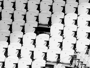 &laquo;&Epsilon;&delta;ώ &omicron; &rho;&alpha;&tau;&sigma;&iota;&sigma;&mu;ό&sigmaf; &delta;&epsilon;&nu; έ&chi;&epsilon;&iota; &theta;έ&sigma;&eta;&raquo; (&beta;ί&nu;&tau;&epsilon;&omicron;)