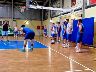 &Alpha;&Omicron; &Epsilon;&rho;&mu;&iota;&omicron;&nu;ί&delta;&alpha;&sigmaf;: &laquo;&Pi;&rho;ώ&tau;&eta;&raquo; &mu;&epsilon; &sigma;&tau;ό&chi;&omicron; &tau;&eta; &delta;&eta;&mu;&iota;&omicron;&upsilon;&rho;&gamma;ί&alpha; &alpha;&nu;&tau;&alpha;&gamma;&omega;&nu;&iota;&sigma;&tau;&iota;&kappa;ή&sigmaf; &omicron;&mu;ά&delta;&alpha;&sigmaf;