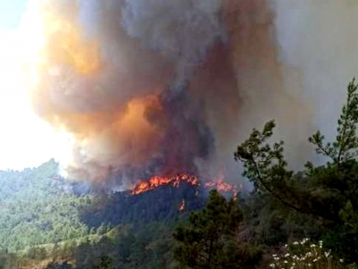 &Pi;&omicron;&lambda;ύ &upsilon;&psi;&eta;&lambda;ό&sigmaf; &kappa;ί&nu;&delta;&upsilon;&nu;&omicron;&sigmaf; &pi;&upsilon;&rho;&kappa;&alpha;&gamma;&iota;ά&sigmaf; &kappa;&alpha;&iota; &gamma;&iota;&alpha; &tau;&eta;&nu; &Tau;&epsilon;&tau;ά&rho;&tau;&eta; (10/08) &sigma;&epsilon; &Alpha;&rho;&gamma;&omicron;&lambda;ί&delta;&alpha;, &Kappa;&omicron;&rho;&iota;&nu;&theta;ί&alpha; (&epsilon;&iota;&kappa;ό&nu;&epsilon;&sigmaf;)