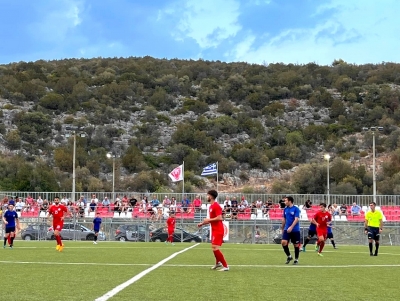 &Phi;&omicron;ί&nu;&iota;&kappa;&alpha;&sigmaf; &Nu;έ&alpha;&sigmaf; &Epsilon;&pi;&iota;&delta;&alpha;ύ&rho;&omicron;&upsilon;: &Phi;&iota;&lambda;&iota;&kappa;ή ή&tau;&tau;&alpha; &kappa;&alpha;&iota; &chi;&rho;ή&sigma;&iota;&mu;&alpha; &sigma;&upsilon;&mu;&pi;&epsilon;&rho;ά&sigma;&mu;&alpha;&tau;&alpha;