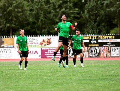 &Pi;&alpha;&nu;&alpha;&rho;&gamma;&epsilon;&iota;&alpha;&kappa;ό&sigmaf;: &Xi;&epsilon;&kappa;ί&nu;&eta;&mu;&alpha; &mu;&epsilon; &nu;ί&kappa;&eta; &sigma;&tau;&alpha; &phi;&iota;&lambda;&iota;&kappa;ά, 1-0 &tau;&omicron; &Lambda;&omicron;&upsilon;&tau;&rho;ά&kappa;&iota; - &Delta;&epsilon;ί&tau;&epsilon; &epsilon;&iota;&kappa;ό&nu;&epsilon;&sigmaf; &alpha;&pi;ό &tau;&omicron; &pi;&rho;ώ&tau;&omicron; &mu;&alpha;&tau;&sigmaf; &tau;&omega;&nu; &laquo;&lambda;ύ&kappa;&omega;&nu;&raquo;