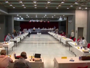 Συνεδριάζει το Περιφερειακό Συμβούλιο με 13 θέματα – Στο… τραπέζι και οι αποζημιώσεις για τον παγετό