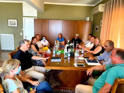 &Sigma;&tau;&eta;&nu; &Alpha;&rho;&gamma;&omicron;&lambda;ί&delta;&alpha; &omicron; &theta;&epsilon;&mu;&alpha;&tau;&iota;&kappa;ό&sigmaf; &Alpha;&nu;&tau;&iota;&pi;&epsilon;&rho;&iota;&phi;&epsilon;&rho;&epsilon;&iota;ά&rho;&chi;&eta;&sigmaf; &Alpha;&gamma;&rho;&omicron;&tau;&iota;&kappa;&omicron;ύ &Tau;&omicron;&mu;έ&alpha; &ndash; &Tau;&iota; &sigma;&upsilon;&zeta;&eta;&tau;ή&theta;&eta;&kappa;&epsilon; &sigma;&tau;&eta; &sigma;ύ&sigma;&kappa;&epsilon;&psi;&eta; (&epsilon;&iota;&kappa;ό&nu;&epsilon;&sigmaf;)