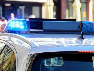 &Alpha;&nu;&alpha;&phi;&omicron;&rho;ά &kappa;&alpha;&iota; &alpha;&pi;ό &Alpha;&nu;&delta;&rho;&iota;&alpha;&nu;ό &gamma;&iota;&alpha; &epsilon;&nu;ί&sigma;&chi;&upsilon;&sigma;&eta; &tau;&eta;&sigmaf; &Delta;&iota;&epsilon;ύ&theta;&upsilon;&nu;&sigma;&eta;&sigmaf; &Alpha;&sigma;&tau;&upsilon;&nu;&omicron;&mu;ί&alpha;&sigmaf; &Alpha;&rho;&gamma;&omicron;&lambda;ί&delta;&alpha;&sigmaf; (&epsilon;&iota;&kappa;ό&nu;&epsilon;&sigmaf;)