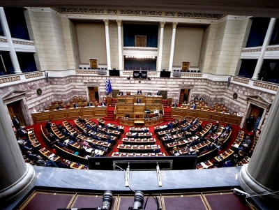 &Epsilon;&kappa;&lambda;&omicron;&gamma;έ&sigmaf;: &Kappa;&alpha;&theta;&omicron;&rho;ί&sigma;&tau;&eta;&kappa;&alpha;&nu; &omicron;&iota; &beta;&omicron;&upsilon;&lambda;&epsilon;&upsilon;&tau;&iota;&kappa;έ&sigmaf; έ&delta;&rho;&epsilon;&sigmaf; &alpha;&nu;ά &epsilon;&kappa;&lambda;&omicron;&gamma;&iota;&kappa;ή &pi;&epsilon;&rho;&iota;&phi;έ&rho;&epsilon;&iota;&alpha; - &Pi;ό&sigma;&epsilon;&sigmaf; &epsilon;ί&nu;&alpha;&iota; &sigma;&tau;&eta;&nu; &Alpha;&rho;&gamma;&omicron;&lambda;ί&delta;&alpha;