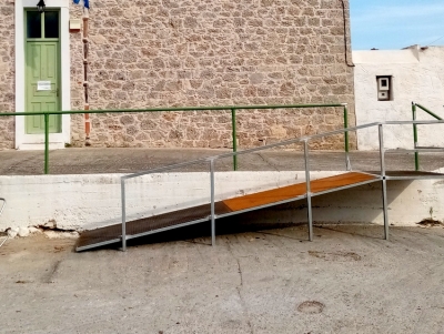 &laquo;&Beta;&omicron;&lambda;έ&sigmaf;&raquo; &Lambda;ά&mu;&pi;&rho;&omicron;&upsilon; &gamma;&iota;&alpha; &rho;ά&mu;&pi;&alpha; &alpha;&tau;ό&mu;&omega;&nu; &mu;&epsilon; &kappa;&iota;&nu;&eta;&tau;&iota;&kappa;ά &pi;&rho;&omicron;&beta;&lambda;ή&mu;&alpha;&tau;&alpha; (&epsilon;&iota;&kappa;ό&nu;&epsilon;&sigmaf;)