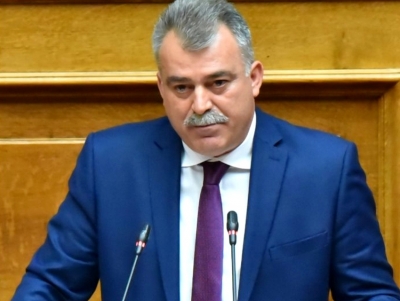 &Pi;&alpha;&rho;έ&mu;&beta;&alpha;&sigma;&eta; &Pi;&omicron;&upsilon;&lambda;ά &gamma;&iota;&alpha; &tau;&eta;&nu; &pi;&alpha;&rho;&alpha;&kappa;&omicron;&lambda;&omicron;ύ&theta;&eta;&sigma;&eta; &Alpha;&nu;&delta;&rho;&omicron;&upsilon;&lambda;ά&kappa;&eta;: Ά&mu;&epsilon;&sigma;&eta; &alpha;&nu;ά&gamma;&kappa;&eta; &eta; &pi;&lambda;ή&rho;&eta;&sigmaf; &delta;&iota;&alpha;&lambda;&epsilon;ύ&kappa;&alpha;&nu;&sigma;&eta; (&epsilon;&iota;&kappa;ό&nu;&alpha;)