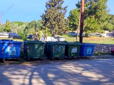 &Lambda;ά&mu;&pi;&rho;&omicron;&upsilon;: Ά&mu;&epsilon;&sigma;&alpha; &sigma;&tau;&omicron; &Delta;&Sigma; &omicron;&iota; &kappa;&alpha;&tau;&alpha;&gamma;&gamma;&epsilon;&lambda;ί&epsilon;&sigmaf; &tau;&eta;&sigmaf; &Pi;&Omicron;&Epsilon;-&Omicron;&Tau;&Alpha; &sigma;&tau;&omicron;&nu; &tau;&omicron;&mu;έ&alpha; &kappa;&alpha;&theta;&alpha;&rho;&iota;ό&tau;&eta;&tau;&alpha;&sigmaf;