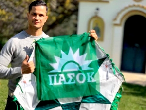 Τριγμοί στο ΠΑΣΟΚ-ΚΙΝΑΛ: Παραιτήθηκε με αιχμές ο Καρανικόλας